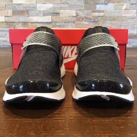 NIKE SOCK DART SE DARK GREY - Picture 4 of 6